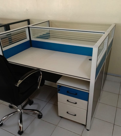 2-way workstation desk, two-person workstation, dual workstation desk, back-to-back office desk, shared workstation desk, face-to-face office desk, double user workstation, modern office workstation, collaborative workstation table, ergonomic 2-way workstation, open plan workstation desk, dual user office desk, 2-person office workstation, space-saving workstation, office table for two, contemporary 2-way workstation, modular double desk, double computer workstation, office desk with partition, office furniture for two people, compact dual desk, workstation table for two employees, co-working office desk, dual seating office table, professional shared desk, modern 2-way office furniture, 2-user modular desk, twin workstation setup