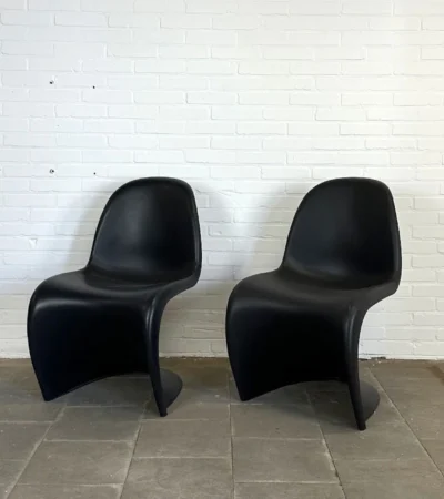 vitra panton chair, classic vitra panton chair, Vitra Panton, Panton chair, Vitra chair, modern designer chair, iconic chair, mid century modern chair, cantilever chair, sculptural chair, Danish design chair, contemporary chair, plastic chair, molded chair, stackable chair, single piece chair, ergonomic chair, seating furniture, home decor chair, office chair, lounge chair, stylish chair, high quality chair, collectible chair, designer furniture, modern furniture, home interior chair, restaurant seating, café chair, retail furniture, outdoor chair (if suitable), indoor chair, minimalist chair, sleek chair, glossy finish chair, vibrant color chair, retro modern chair, timeless design chair, Vitra furniture, Panton design, Verner Panton chair, collectible design chair, Vitra classic, Panton classic, iconic seating, museum quality chair, art chair, contemporary design chair, statement chair, artful chair, functional art chair, ergonomic design chair, smooth curves chair, timeless chair, luxury chair, premium chair, iconic Danish design, European design chair, designer plastic chair, injection molded chair, modernist chair, avant garde chair, futuristic chair, ergonomic seating, comfortable chair, durable chair, home office chair, living room chair, bedroom chair, dining chair, stackable modern chair, brightly colored chair, matte finish chair, high gloss chair, designer seating solution, minimalist furniture, contemporary seating, classic modern chair, award winning chair, design classic, Panton style, collector’s chair, limited edition chair, special edition Vitra, Vitra Panton original, Vitra Panton replica, authentic Vitra chair, licensed Vitra, Vitra furniture piece, ergonomic seating furniture, modern home design, luxury home furniture, chic chair, aesthetic chair, fashionable chair, premium design chair, elite furniture, signature chair, designer brand chair, modern art furniture, sleek curves chair, fluid form chair, organic shape chair, classic design icon, functional sculpture, stylish interior chair, aesthetic furniture piece, collectible design furniture, high end chair, museum piece chair, design museum favorite, design award winner, school chair design, showroom furniture, professional interiors chair, creative workspace chair, corporate office chair, boutique hotel chair, luxury hotel furniture, residential chair, commercial chair, versatile chair, lightweight chair, stackable design, easy clean chair, quality molded chair, smooth finish chair, colorful chair, bold color chair, statement furniture, headlines chair, architect favorite, interior designer favorite, high end designer furniture, minimalist seating solution, modern minimalist chair, Danish modern classic, pop design chair, collectible modernist furniture, contemporary collectible, design innovation chair, timeless aesthetic, cultural icon chair, retro classic chair, mod chair, 1960s design classic, 1970s design classic, iconic silhouette chair, side chair, occasional chair, comfortable seating, family room chair, kitchen chair, patio chair (if suitable), balcony chair, café seating, restaurant seating solution, office lounge chair, retail lounge chair, showroom display chair, modern lifestyle chair, furniture for modern homes, classic furniture design, furniture trend piece, viral iconic chair, interior décor chair, bold design chair, luxury seating, premium seating, quality furniture, v‑shaped chair, molded plastic chair, ergonomic curves, smooth lines chair, continuous form chair, single piece design, rejuvenated classic, colorful furniture, durable plastic chair, high impact plastic, UV resistant (if applicable), weather resistant (if applicable), polypropylene chair, recyclable chair, eco friendly design (if applicable), sustainable chair (if applicable), green furniture (if applicable), iconic Danish modern, crafted chair, art piece chair, collectible modern design, modern collectible furniture, timeless furniture piece, smooth contour chair, non traditional chair, avant garde seating, design showcase chair, elegant curves, space age design, aero chair design, pop art furniture, minimal footprint chair, indoor seating solution, modern lifestyle furniture, premium modern chair, classic collectible, design aficionado favorite, museum design chair, boutique furniture, curated furniture piece, fashion furniture, statement interior piece, upbeat color chair, playful design chair, bold statement chair, conversation piece chair, retail display chair, showroom highlight, classic design chair, design heritage chair, mid century iconic, postmodern classic, creative design chair, artful seating solution, comfortable modern chair, tailored interior chair, aesthetic home chair, premium chair design, collectible seating, design legacy chair, Vitra classic edition, Panton original edition, authentic design classic, designer icon, stable durable chair, versatile seating, sleek modern curves, modern design seating, minimalist Danish chair, minimalist style furniture, home workspace chair, office workspace chair, reading nook chair, stylish accent chair, modern accent chair, design lover chair, architect office chair, minimalist aesthetic chair, vibrant color options, monochrome chair options, glossy vibrant chairs, matte finish chairs, tactile surface chair, smooth surface chair, resilient furniture, stain resistant (if applicable), child friendly chair (if applicable), easy maintenance chair, commercial grade chair, hospitality seating, office lounge seating, executive lounge chair, minimalist dining chair, pop furniture classic, collectible seating solution, curated design chair, artistic chair piece, fashion forward chair, aesthetic seating, design collector chair, museum piece furniture, classic collectible furniture, minimalist modern design, modern design classic, forward thinking design, next generation chair, signature collection chair, furniture for designers, iconic chair for interiors, collectible home decor, modern lifestyle seating, contemporary collectible furniture, Danish design classic, Vitra design classic, Panton design classic, modern seating piece, timeless aesthetic chair, collectible iconic design, smooth ergonomic chair, sci fi inspired chair, fluid shape chair, artistic furniture design, furniture design icon, design museum favorite, vintage inspired chair, reissued classic, premium materials chair, quality finish chair, family friendly seating, lounge area chair, commercial seating solution, domestic seating solution, residential modern furniture, corporate furniture solution, interior styling chair, showroom furniture piece, retail furniture piece, atelier furniture piece, architect favorite chair, interior designers pick, premium design furniture, iconic molded chair, Vitra molded chair, Panton molded chair, classic plastic chair, colorful seating options, signature color chair, limited edition color chair, collectible color chair, art chair design, sculptural seating piece, modern classic furniture piece, futuristic furniture classic, modern art seating, luxury design chair, designer collaboration chair, Vitra premium chair, vintage modern chair, 20th century classic, 21st century classic, design statement piece, contemporary art furniture, gallery style chair, showroom highlight chair, interior focal point chair, modernist furniture classic, sophisticated design chair, creative design chair, playful chair design, adult seating, commercial grade furniture, sturdy chair design, ergonomic comfort, brand name chair, high end furniture piece, collectible design piece, design heritage piece, museum favorite chair, renowned designer chair, design history chair, classic form chair, contemporary form chair, fluid aesthetic, design benchmark, mid century modern favorite, architect favorite furniture, designer furniture classic, premium seating solution, integral chair design, minimal aesthetic seating, sculptural aesthetic chair, fluid molded chair, aesthetic minimalist furniture, modern collectible chair, modern everyday chair, everyday design classic, stylish seating, modern décor chair, interior styling favorite, premium modern furniture, design award chair, renowned design chair, classic icon chair, design innovation classic, collectible design collectible, design timeline classic, heritage furniture chair, legendary design chair, forward thinking furniture, chic seating solution, sculptural modern chair, chic interior staple, high‑end seating, modern collectible classic, design museum piece, modern decor piece, classic furniture staple, minimal design favorite, design prized piece, iconic silhouette, aesthetic silhouette chair, certified design classic, premium designer chair, modern art piece, interior design essential, sophisticated seating solution, collectible design item, trendsetting design chair, classic to contemporary chair, design enthusiast favorite, aesthetics driven chair, comfort driven design, functional modern chair, space‑saving chair, versatile modern chair, smooth aesthetic shape, elegant design chair, admired furniture piece, timeless modern seating, curated home furniture, curated office furniture, designer collection chair, premium plastic furniture, multi color chair options, functional art furniture, classic comparative chair, award winning furniture design, premium interior piece, collector furniture favorite, iconic modernist chair, renowned classic chair, sculptural ergonomic chair, modern seating classic, artistic design piece, timeless design favorite, quality craftsmanship chair, brand heritage piece, sophisticated modern chair, museum collection chair, iconic collectible, cultured design piece, sleek ergonomic design, interior centerpiece chair, refined modern chair, polished design piece, design conversation piece, premier seating solution, streamlined modern chair, aesthetic seating classic, modern collectible seating, minimalist signature chair, designer statement furniture, refined seating solution, artistic silhouette chair, timeless seating solution, curated collectible chair, contemporary design classic, elevated modern chair, classic furniture favorite, artistic modern chair, designer heritage chair, beloved design classic, visionary design chair, celebrated design piece, iconic silhouette furniture, trendsetting chair design, premium modern collectible, design centerpiece chair, everyday collectible chair, refined aesthetic furniture, design icon favorite, renowned modern classic, influential design chair, celebrated furniture classic, elevated aesthetic chair, future classic furniture, collector’s choice chair, design enthusiast chair, classic furniture collection, modern furniture favorite, enduring design chair, lasting design chair, contemporary iconic furniture, modern aesthetic seating, cultured furniture classic, timeless iconic chair, classic modern furniture, influential chair design, design education favorite, acclaimed furniture classic, minimalist sculptural chair, form meets function chair, artistic functional furniture, collectible modernist chair, everyday design icon, Vitra signature piece, shape revolution chair, ergonomic sculptural chair, design museum highlight, fan favorite chair, interior design staple, deluxe modern chair, decorative designer chair, design showcase chair, elevated seating solution, celebrated chair design, premium collectible chair, aesthetic staple chair, design library classic, coveted furniture piece, iconic brand chair, pioneer design chair, collectible seating classic, classic furniture gem, modern seating staple, design aficionado pick, classic design for interiors, furniture masterpiece chair, artistic form chair, modern collectible classic, Panton chair original, Vitra collectible, famous designer chair, world renowned chair, legend design chair, sought after chair, prestigious chair design, historic design chair, landmark chair design, global design icon, interior decor favorite, sculptural design favorite, modern form chair, iconic furniture gem, fashionable designer chair, refined design classic, contemporary collectible classic, artistic seating piece, classic designer furniture, elite furniture classic, unforgettable design chair, fan favorite modern chair, award winning classic, ultimate design icon, shape defining chair, collectible design gem, furniture design masterpiece, interior design essential, globally recognized chair, design legacy chair, modernist classic, iconic seating gem, legendary furniture piece, archetype design chair, everlasting design chair, celebrated modern chair, iconic aesthetic chair, design benchmark classic, acclaimed design favorite, elevated furniture piece, interior design staple chair, timeless collectible chair, designer furniture classic, ergonomic modernist chair, classic Panton favorite, Vitra design icon, must have chair, iconic molded furniture, signature modern classic, design education classic, shape defining furniture, celebrated modern classic, iconic Danish design, contemporary design staple, design history favorite, must have design chair, iconic furniture classic, classic seating solution, design pioneer chair, influential modern furniture, globally loved chair, classic modern icon, timeless aesthetic furniture, design lover essential, premier collectible furniture, legendary design classic, hallmark design piece, classic Vitra Panton.